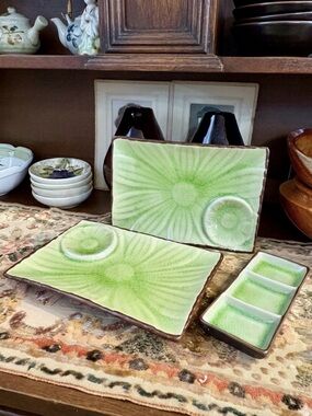 Crackle Glaze Earthy Boho 3 Piece Floral Pattern Green Sushi Serving Set